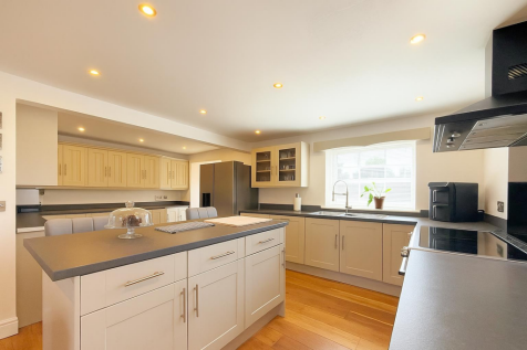 Kitchen 01.png