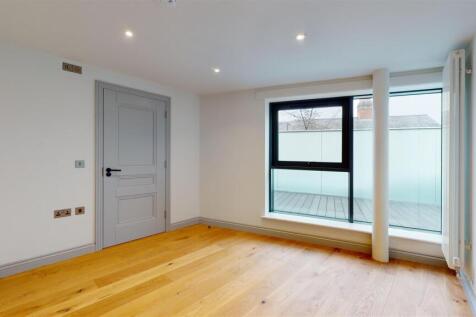 The Old Glassworks 5 Bedroom Two.jpg