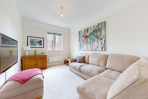The Furlongs 55 Living Room.jpg