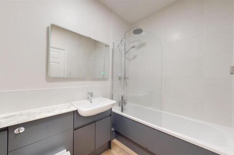 Apartment H, 2 - 5 Claremont Buildings, Claremont 