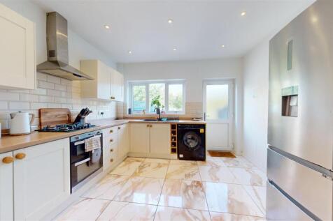 Hereford Road 79 Kitchen.jpg