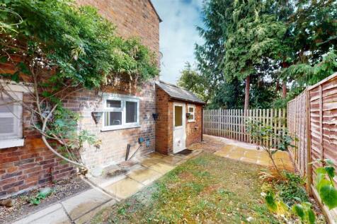 Crowmere Road 73 Garden 3.jpg