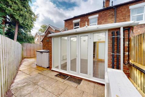 Crowmere Road 73 Garden 2.jpg