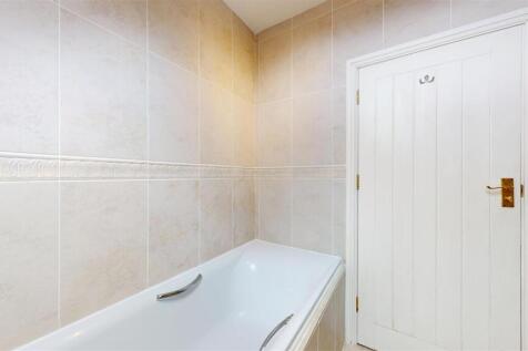 The Corn House Bathroom One 2.jpg