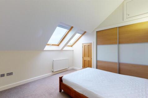 Betton Street 2a Bedroom One.JPG