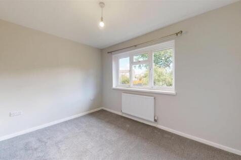 Shorncliffe Drive 24 Bedroom Two.jpg