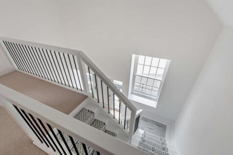 8650885-interior32-800.jpg