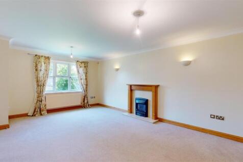 8 Nursery Meadows, Living room 2.jpg