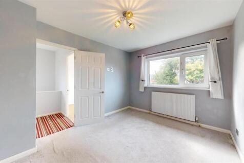 Stretton Close 18 Bedroom One.jpg