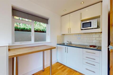 Hawthorn Road Hawthorn Flatlets 9 Kitchen Area.jpg