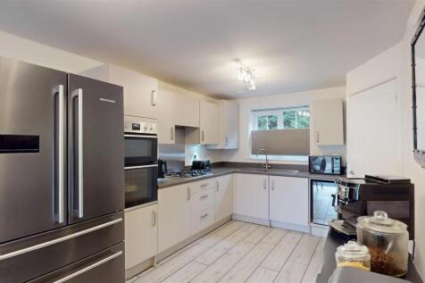 Gardeners Place 67, Kitchen.jpg
