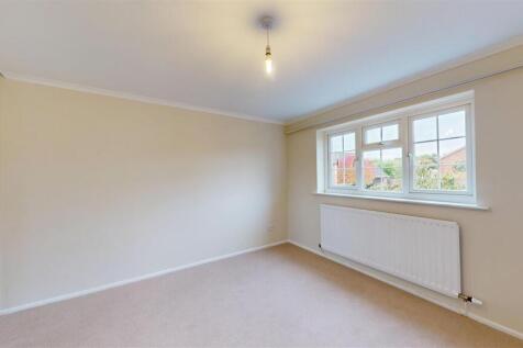 Saxon Court 2, Master Bedroom  (1).jpg