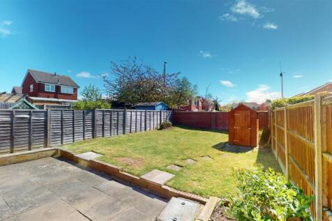 St Andrews Road 9 Garden 2 2024.jpg