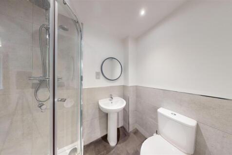 Drapers Rise 28 Ensuite.jpg