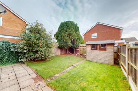 Lanesfield 12 Garden 2.jpg