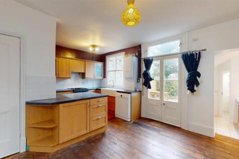 Drawwell Street 16,  Kicthen &amp; Dining Room.jpg