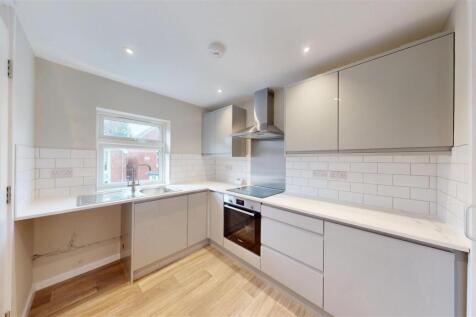 Tankerville Street 9, Kitchen.jpg