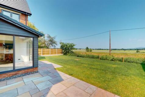 King Edwards Fields 2 Rear Garden 2023.jpg