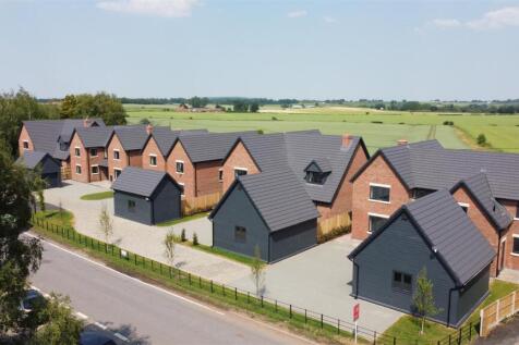 King Edward Fields Front Shot Drone 1 2 3 4 5.JPG