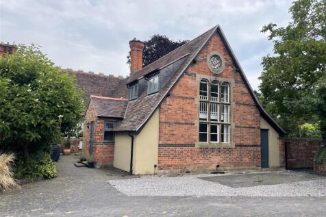 2 The Old School, Vicarage Road, External.jpg