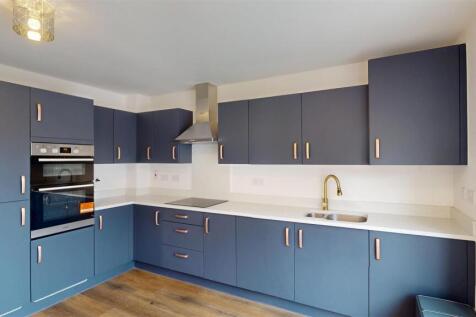 Lupin Drive 3, Kitchen.jpg