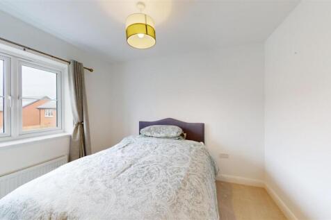 Lupin Drive 3, Master Bedroom.jpg