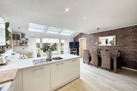 Kitchen/Diner/Family Room