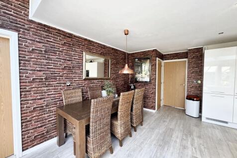 Kitchen/Diner/Family Room