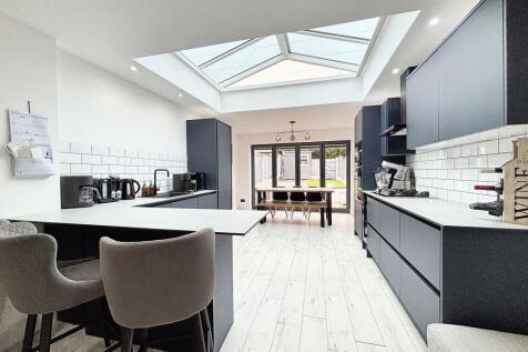 Kitchen/Diner/Family Room