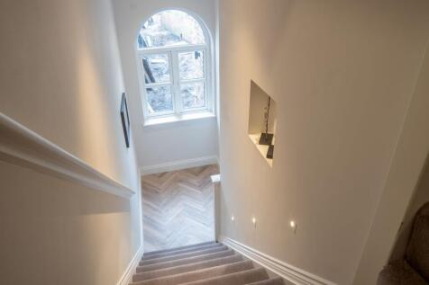 Inner Hall Way