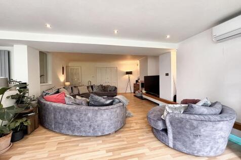Family Living Room