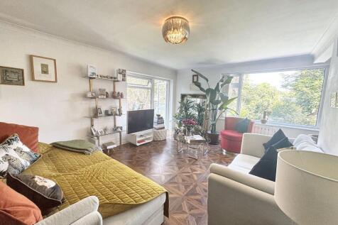 Lounge/Diner