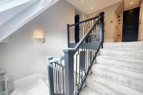 Second floor landing