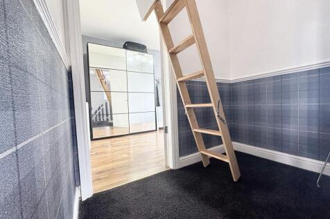 Inner landing