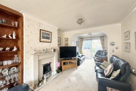 Lounge/Sitting Room
