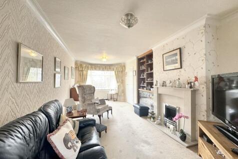 Lounge/Sitting Room