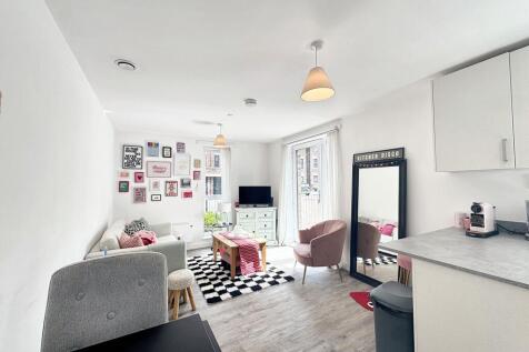 Lounge/Diner/Kitchen