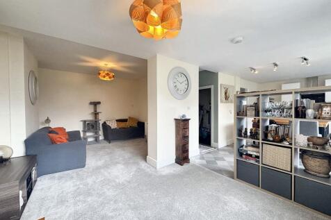 Kitchen/Diner/Family Area