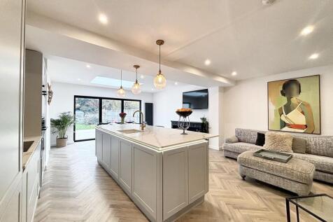 Kitchen/Diner/Family Room