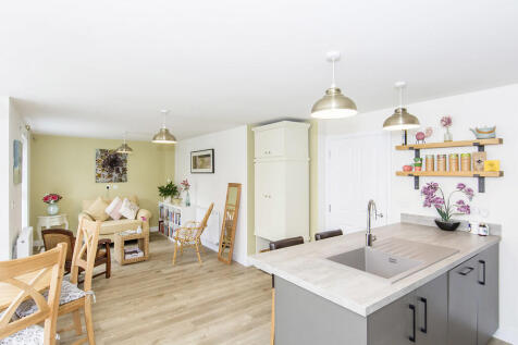 Kitchen/Dining/Li...