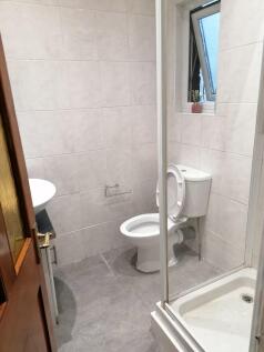 1st floor shower ...
