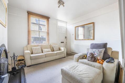 Through Lounge/Dining Room