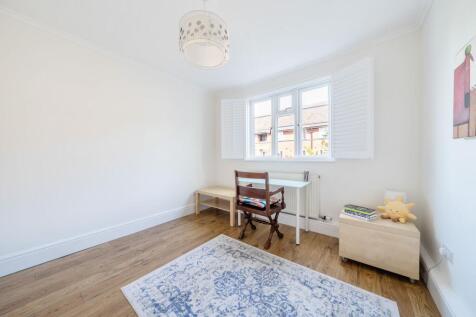 Rear Bedroom