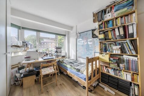 Rear Bedroom 2