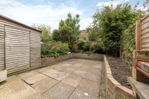 Trewint Street 8- ga