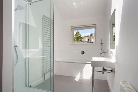Bathroom En-suite