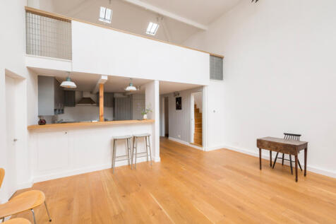 Studio 3, 20 Albert