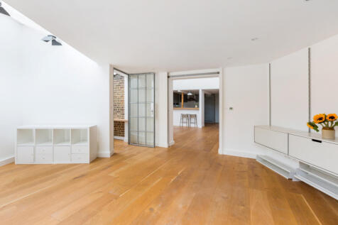 Studio 3, 20 Albert
