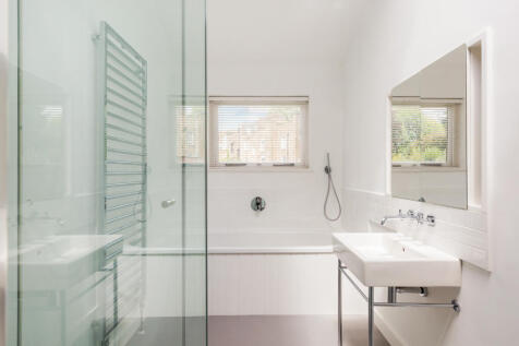 Studio 3, 20 Albert