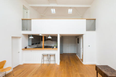 Studio 3, 20 Albert
